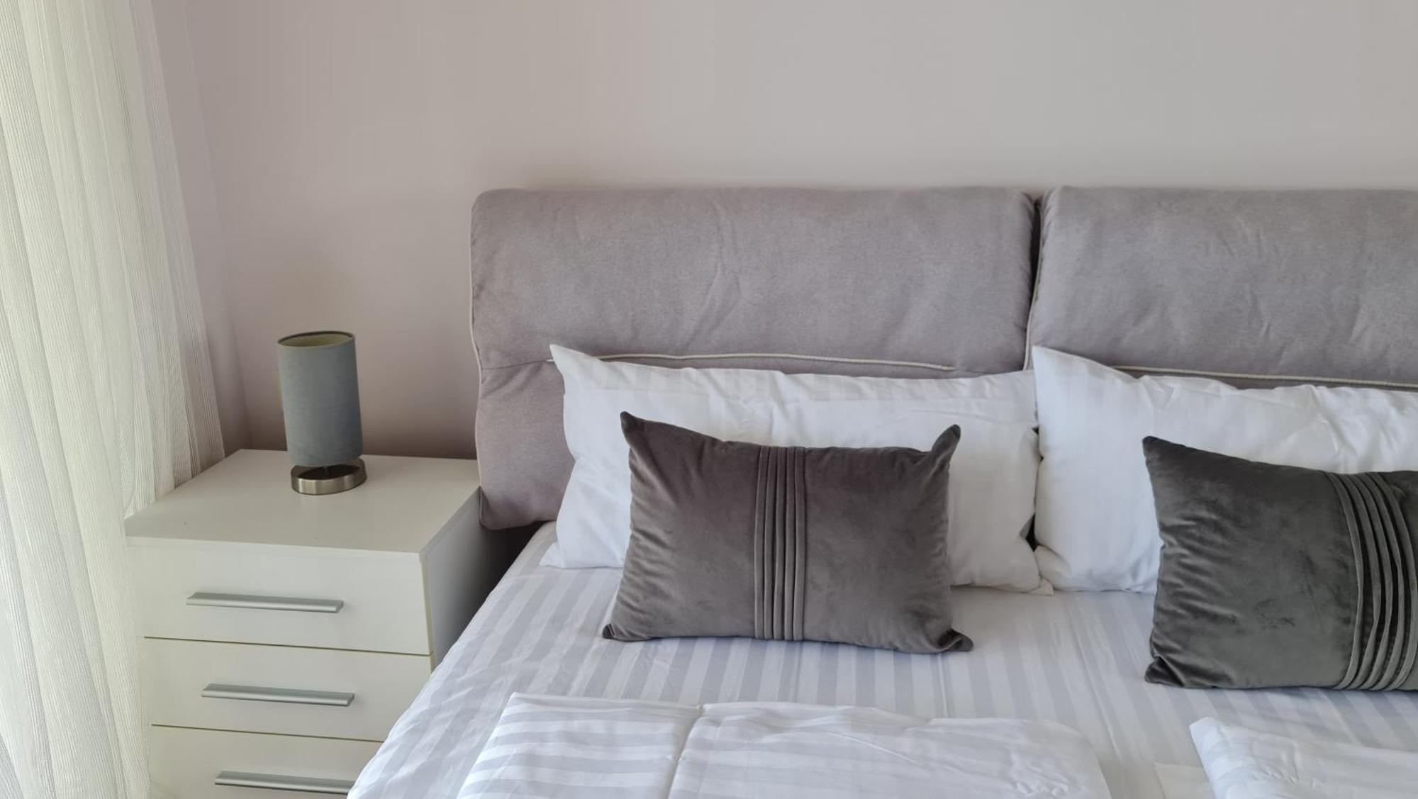 Altezza Luxury 11 * Budva